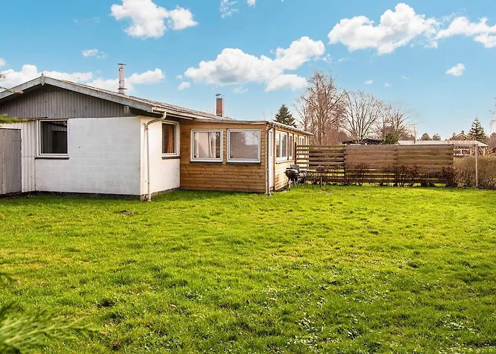 Nyaraló 3 Person In Sydals-by Traum