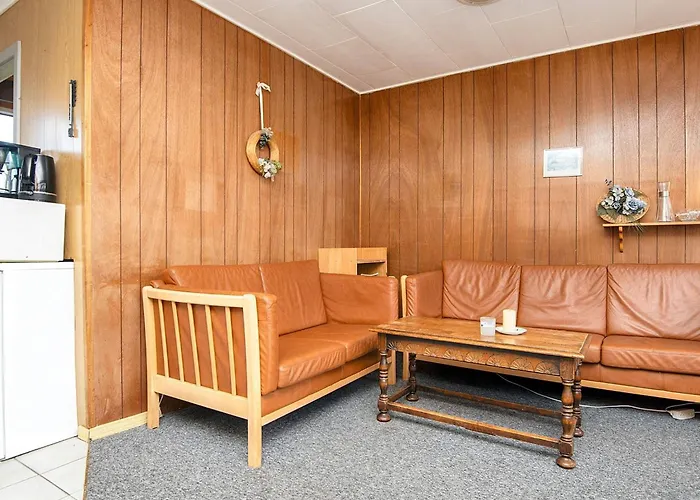 3 Person In Sydals-by Traum Nedre Lysabild